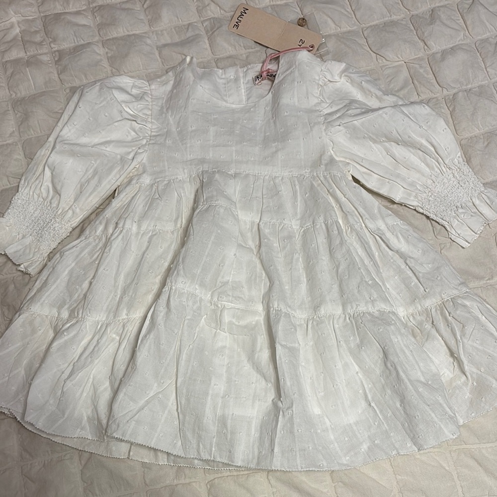 Elegant White Kids Dress size 24 months